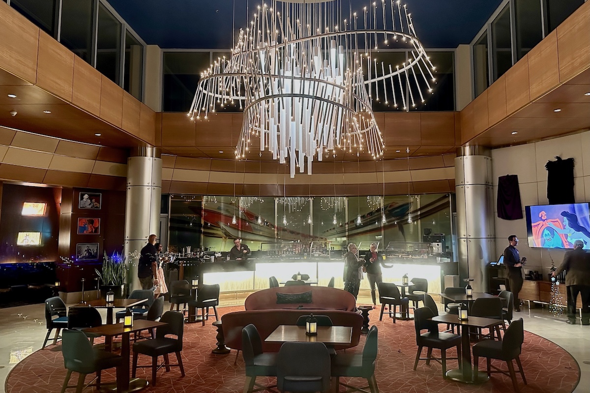 Top of the World Lounge