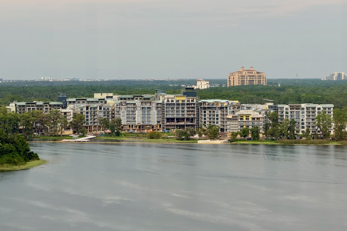 Disney Lakeshore Lodge Construction 20260728a