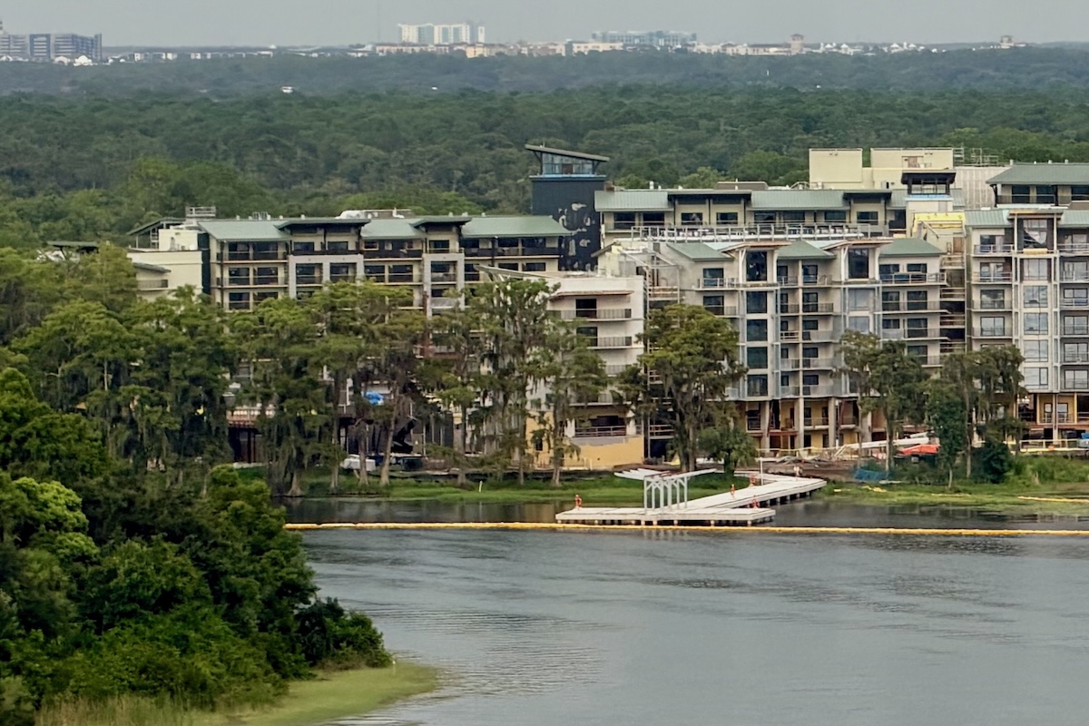 Disney Lakeshore Lodge Construction 20260728b