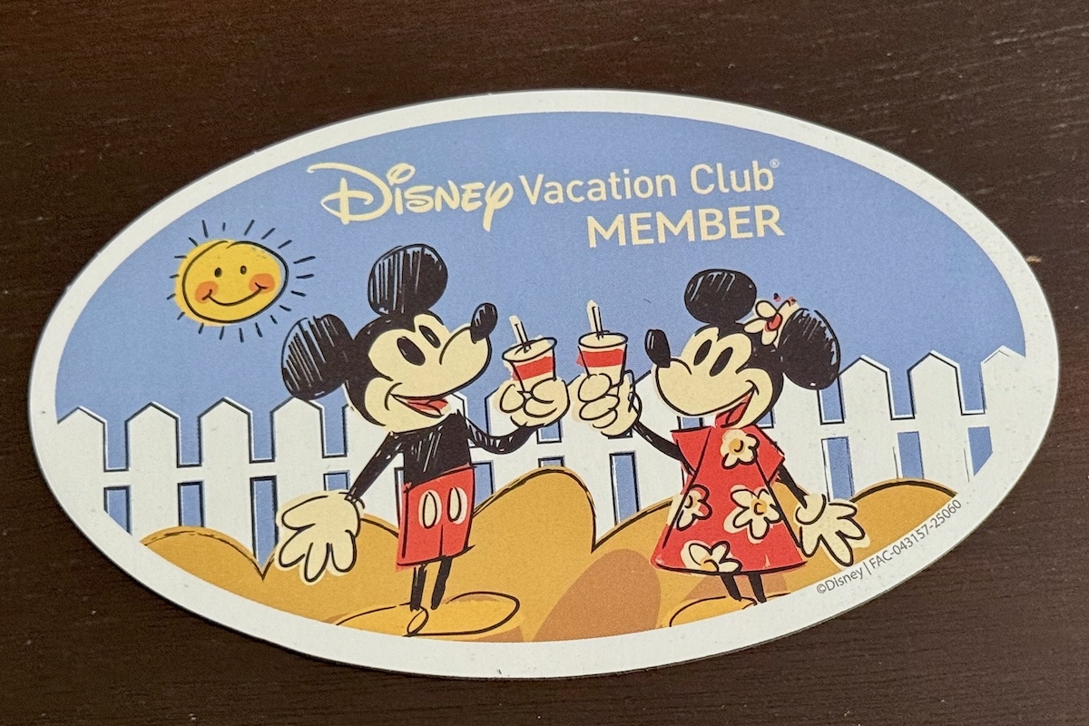 Disney Vacation Club Welcome Home Weeks Magnet 2025 1