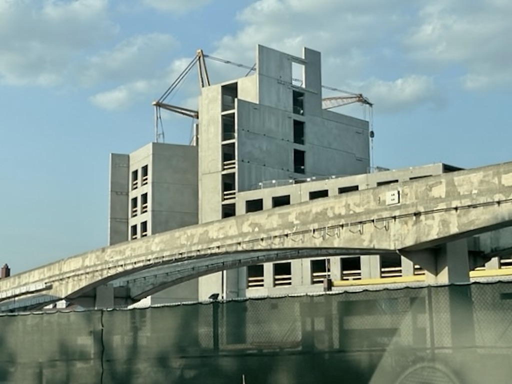 Disneys Polynesian Tower Construction 20230403b